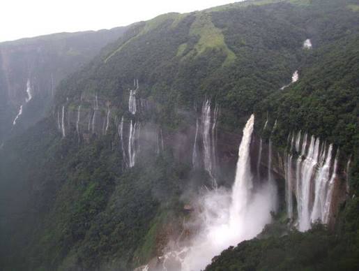 Oloʻupena Falls (Hawaii, USA)