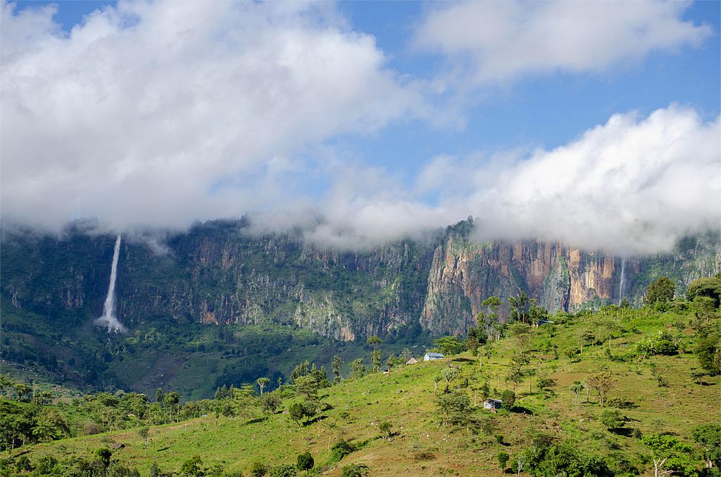 Angel Falls highest waterfall in the world